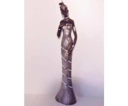 P1035159 Poly. Africa. Afrikaanse dame large. Hoogte : 85 cm.