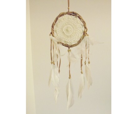 8530080 Dreamcatcher. Gehaakt. Diameter 16 cm.