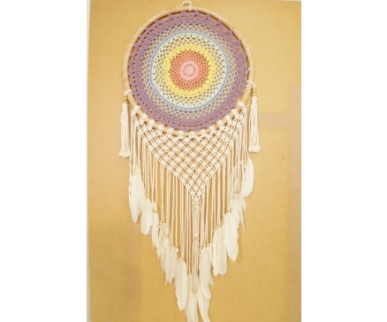 8530105 Dreamcatcher. 40 cm. diameter klassiek model dreamcatcher "rainbow" pasteltinten.