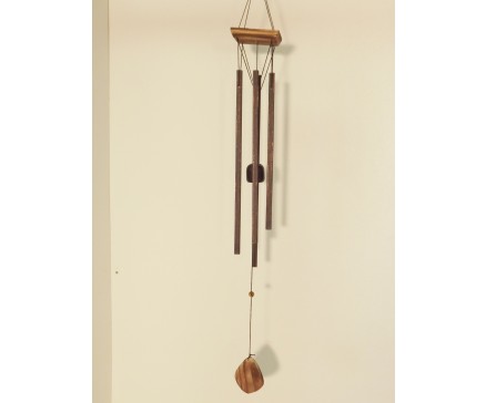 Y40-2015 Gong vierkant hout met 4 zwarte vierkante buisjes. Lengte : 78 cm.