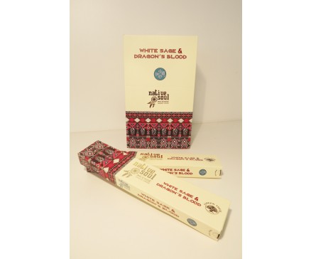 W8355306 Wierook. Green Tree Native White Sage / Dragon's Blood. Box met 12 pakjes (afbeelding van de verpakking kan afwijken van het te leveren product).