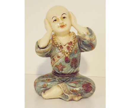 P1035592A Poly. Kindmonnik "horen" ivoor. Hoogte 15 cm.