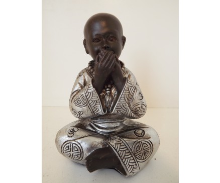 P1035301C Poly. Kindmonnik "zwijgen" zwart-zilver. Hoogte : 12,5 cm.