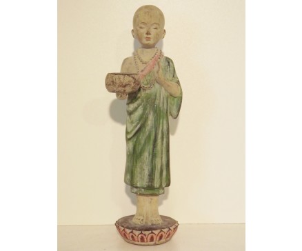 P1035745 Poly. Standing monk with bowl marble wood. Height : 28 cm.