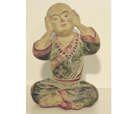 P1035750A Poly. Marble wood monk "hear no evil". Height 15 cm.