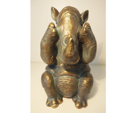 P1035523B Poly. Grappige zittende neushoorn "zien" dark-gold. LxBxH : +/- 12x14x18 cm.