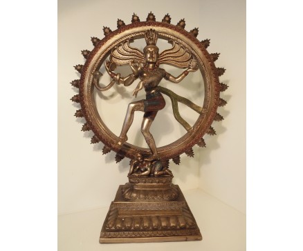P1035560 Poly. Shiva Large bronskleurig. Diameter 45 cm. Hoogte : 64 cm.
