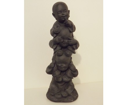 G1037105-DG Garden. Kindmonnik horen-zien-zwijgen "toren". Hoogte : 58 cm. Dark-grey.