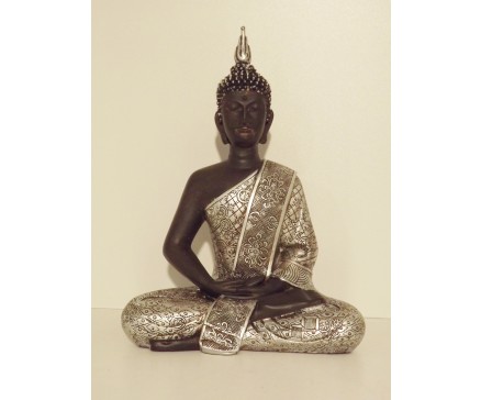 P1035282 Poly. Thai boeddha zittend. Zwart-zilver. Hoogte : 30 cm.