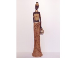 P1035114 Poly. Africa. Staande dame met vaas Large. Hoogte : 90 cm.