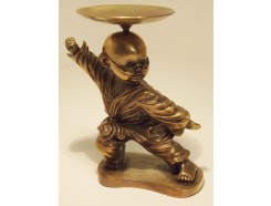 5510014 Brons. Bronzen monnik met bril in positie met bakje 11 cm. hoog.