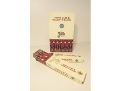 W8355306 Wierook. Green Tree Native White Sage / Dragon's Blood. Box met 12 pakjes (afbeelding van de verpakking kan afwijken van het te leveren product).