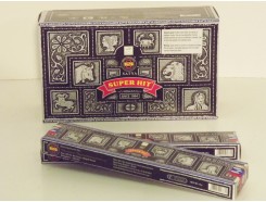 W8355203 Wierook Satya Superhit. Box met 12 pakjes (afbeelding van de verpakking kan afwijken van het te leveren product).